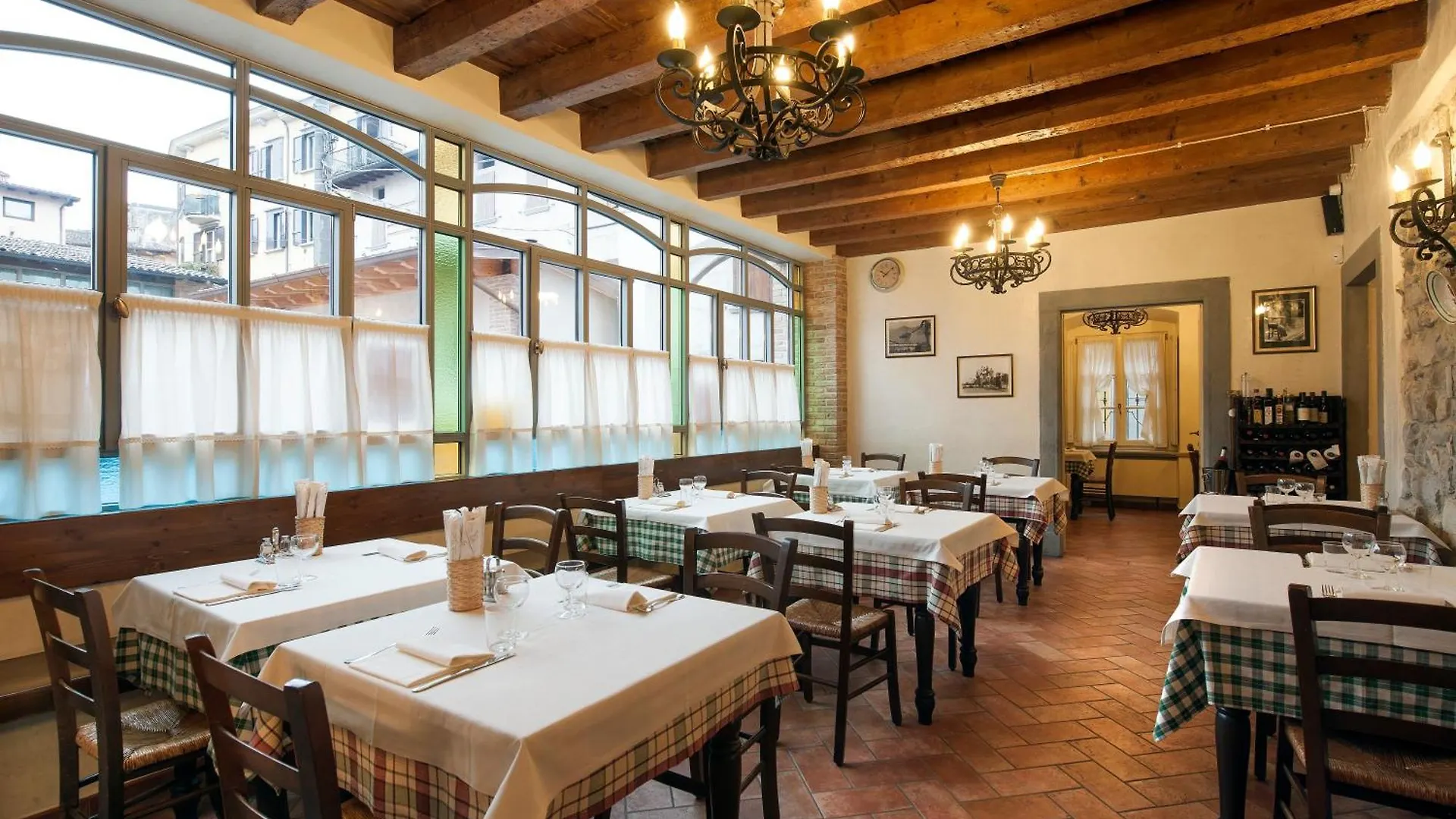 Hostel Del Gal location