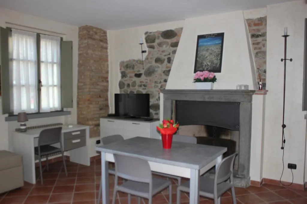 Hostel Del Gal Clusane sul Lago Apartment