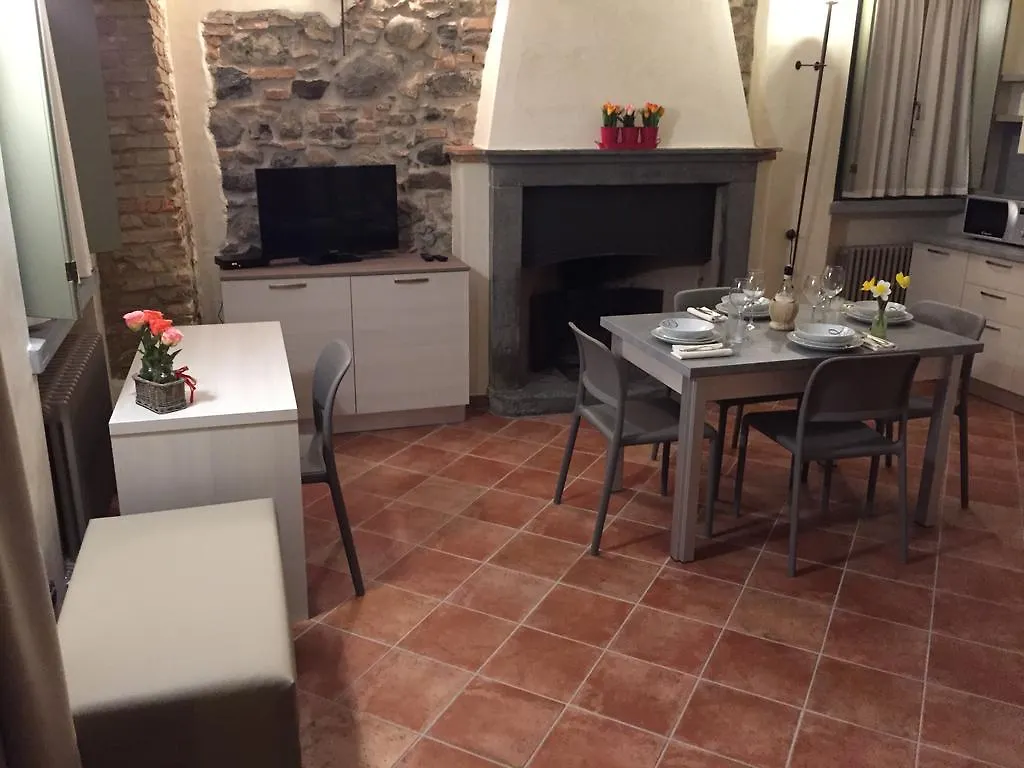 Apartment Hostel Del Gal Clusane sul Lago Italy